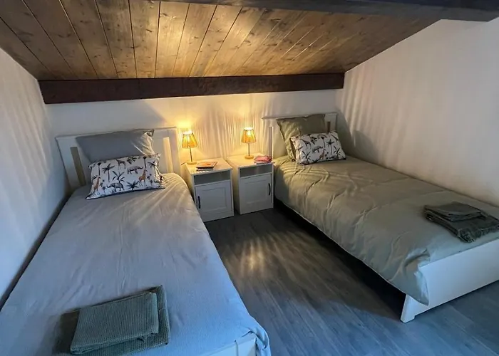 Maison De Avec Vue Au Coeur Des Vignes Albas (Lot)